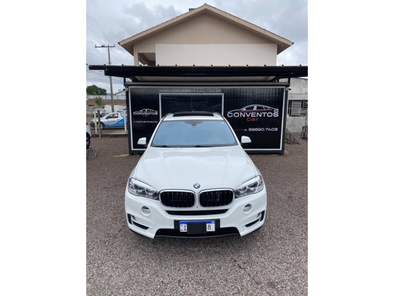 BMW - X5 - 2015/2015 - Branca - R$ 179.900,00